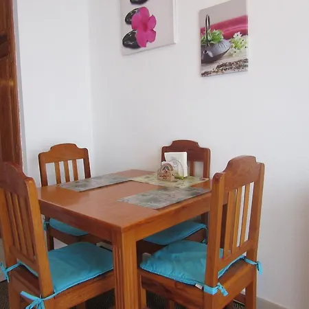 Apartamento Tagara Beach Apartman *