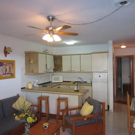 Apartamento Tagara Beach Apartman *